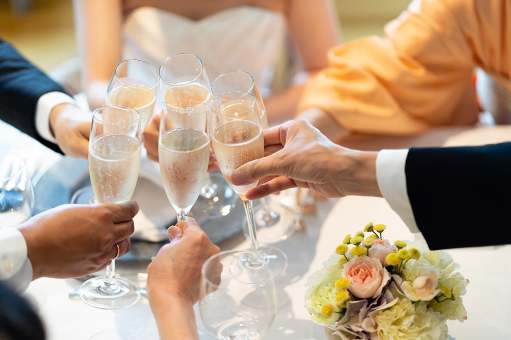 会食付きフォトウェディングとは？費用もおもてなしもちょうどいい結婚式のカタチ